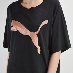 NWT Puma rose gold & black relaxed fit T-shirt -L